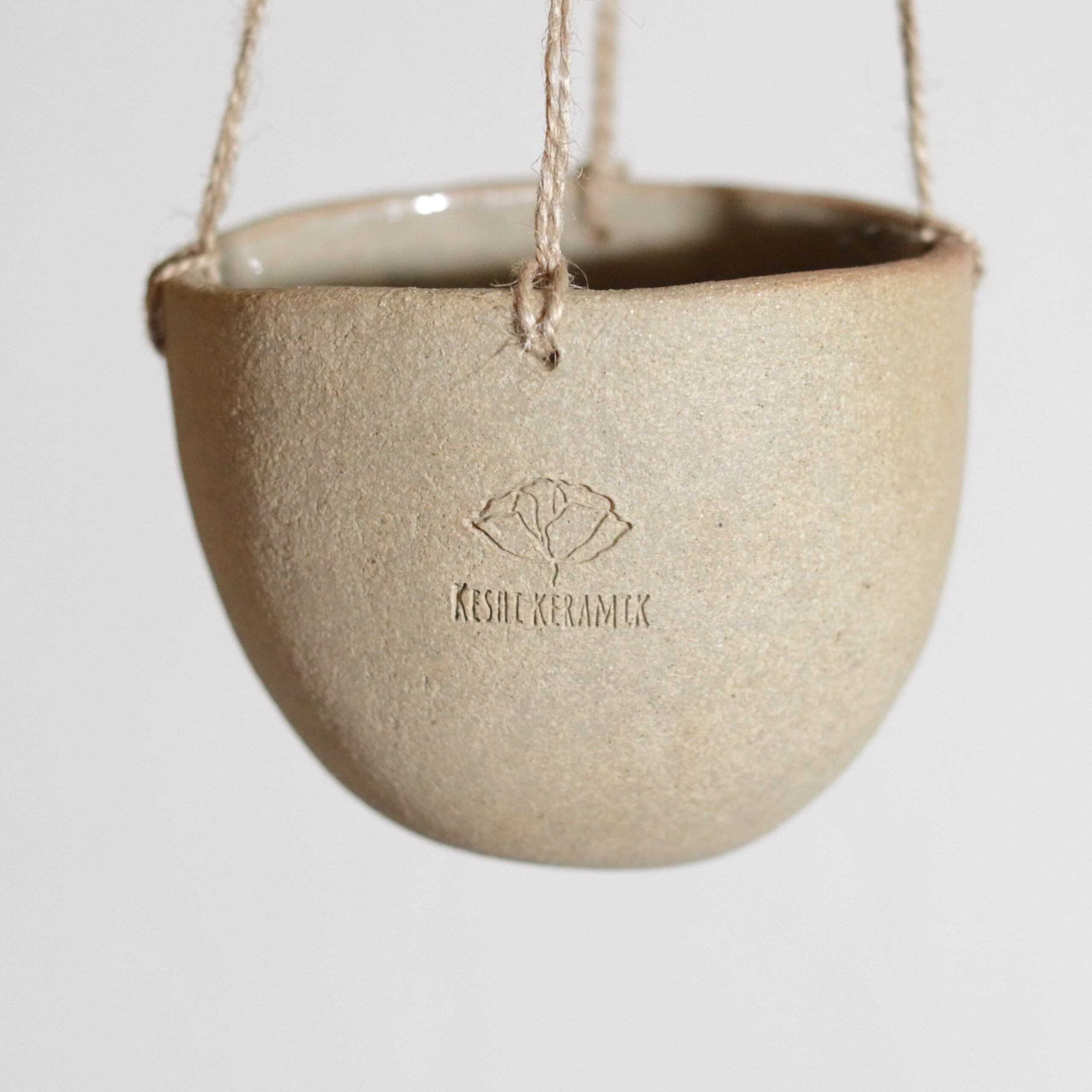 Hanging flowerpot - Image 3
