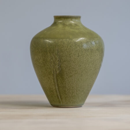 Green matte vase 2