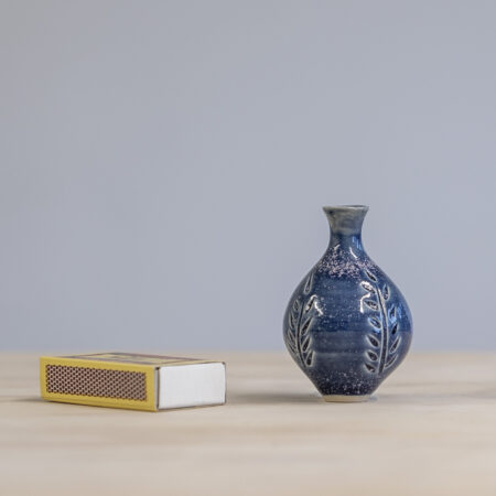 Mini blue vase with effect